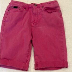 Vibrant Pink Bermuda Shorts with Rolled Hem